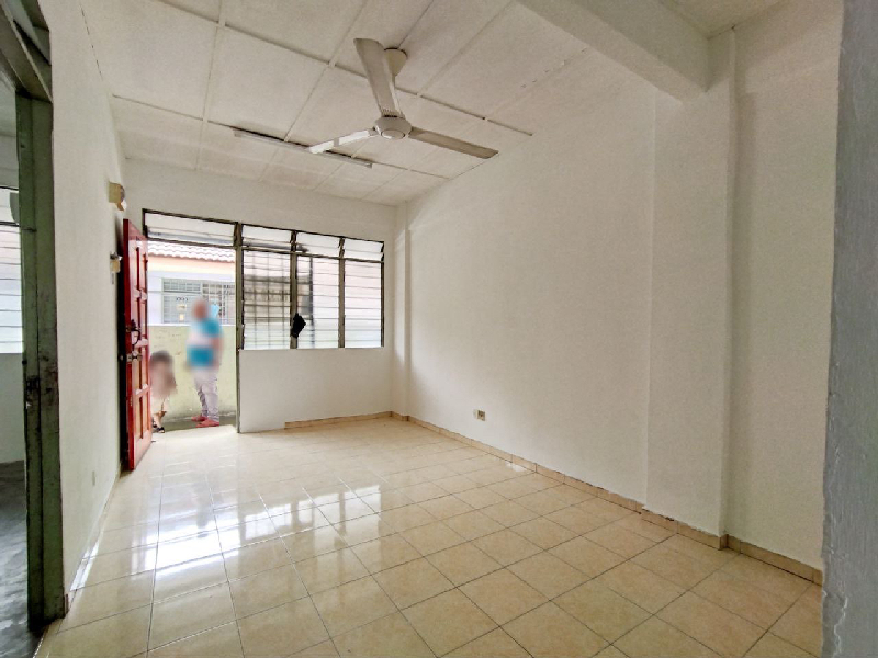 Flat Desa Mentari Blok 7, Petaling Jaya Selangor - photo 4