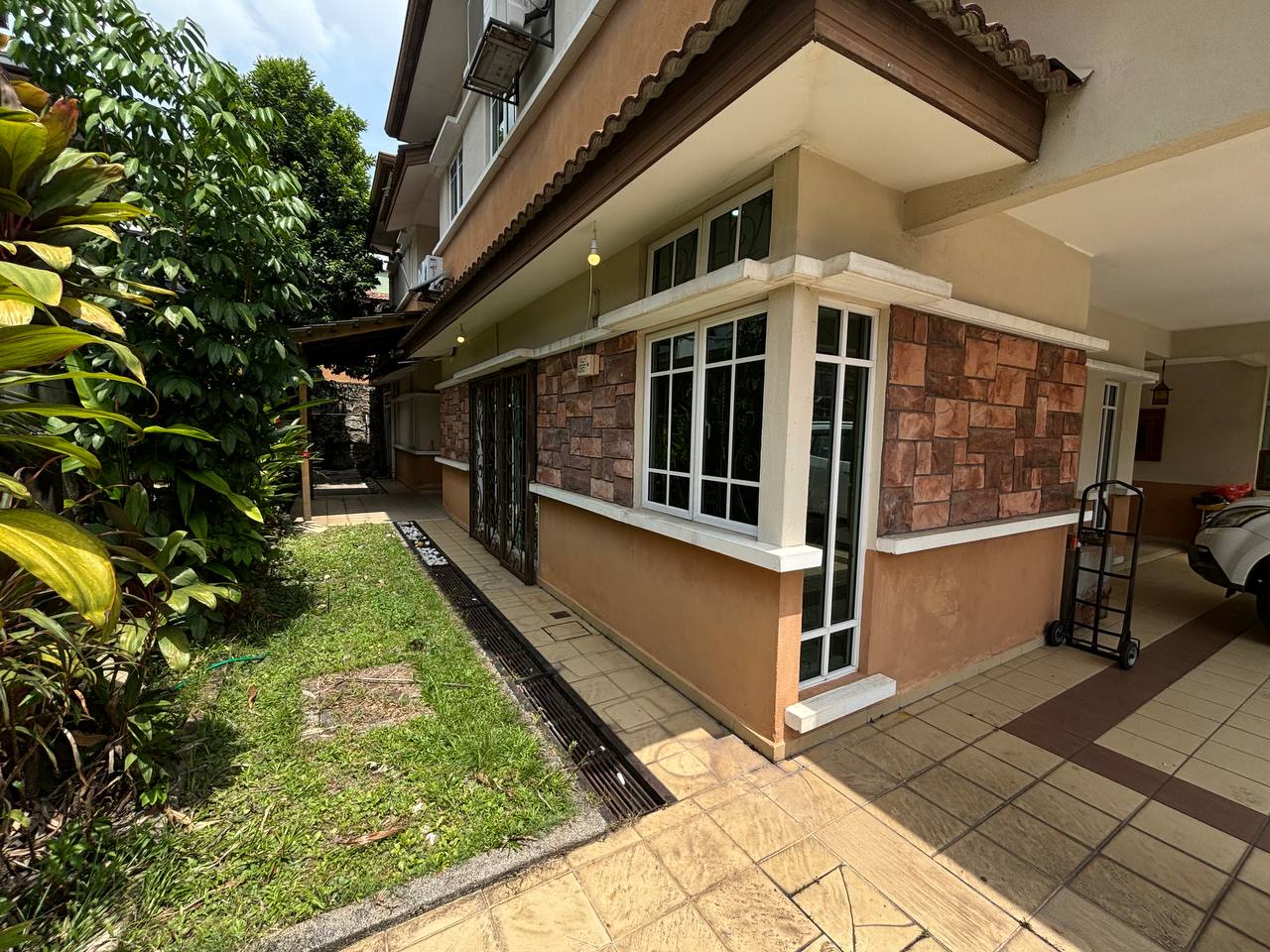 Alam Sanctuary Taman Alam Putra Seri Kembangan - photo 4
