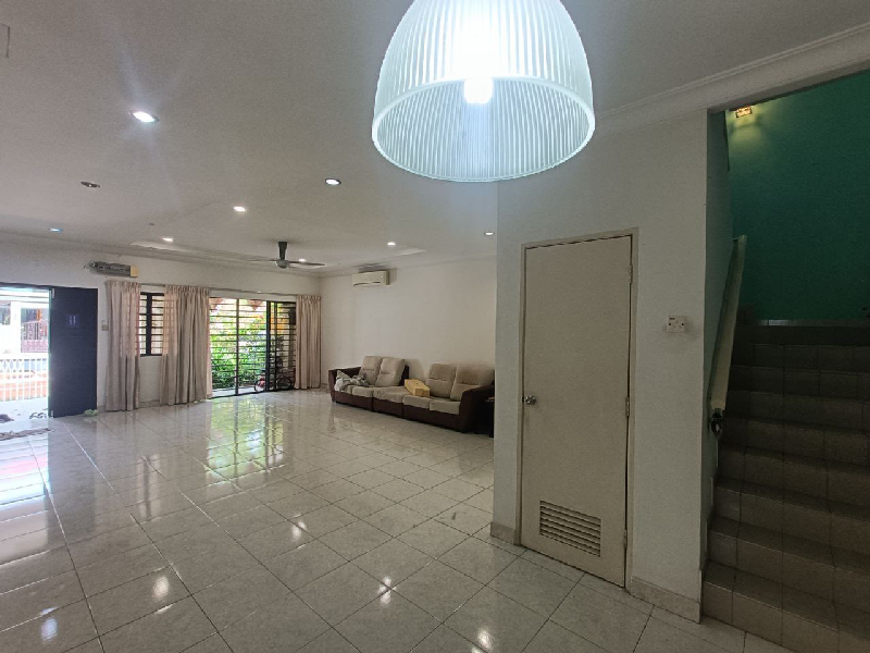 Intermediate Double Storey 1st Phase Bandar Nusaputra Precint 1 Puchong - photo 8