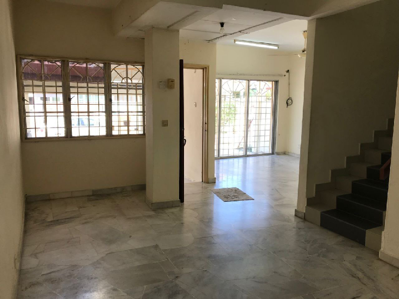 Double Storey House Subang USJ 11 - photo 2