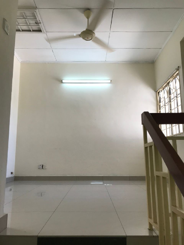 Double Storey House Subang USJ 11 - photo 3