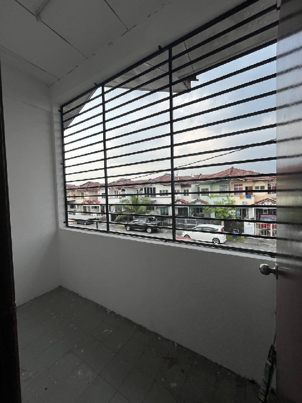 CORNER Double Storey Terrace , Taman Alam Perdana, Shah Alam - photo 9