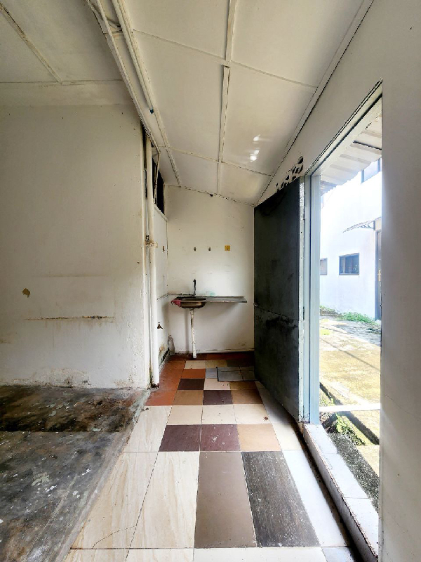 Single Storey Terrace at Seksyen 10, Shah Alam - photo 11