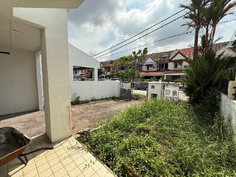 2 Storey Terrace USJ 2, Subang Jaya - photo 3