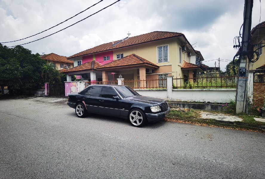 Freehold 2 Storey Semi D at Bandar Bukit Mahkota BM6, Bangi - photo 2