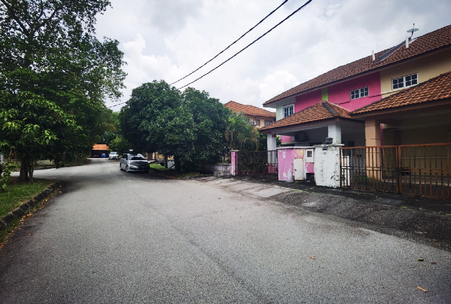 Freehold 2 Storey Semi D at Bandar Bukit Mahkota BM6, Bangi - photo 3