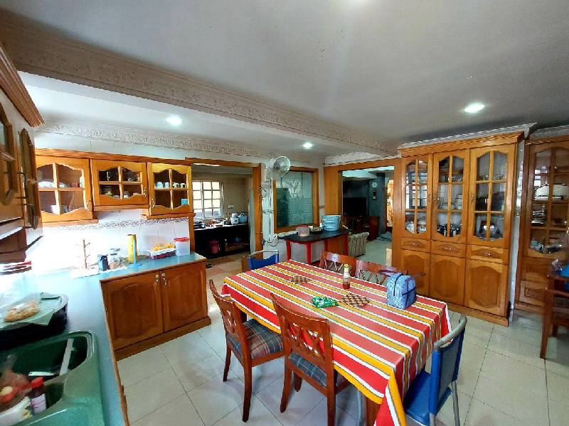 DOUBLE STOREY HOUSE AT TAMAN ALAM MEGAH SEKSYEN 27 SHAH ALAM END LOT UNIT, RARE UNIT WITH BIG SIZE - photo 11
