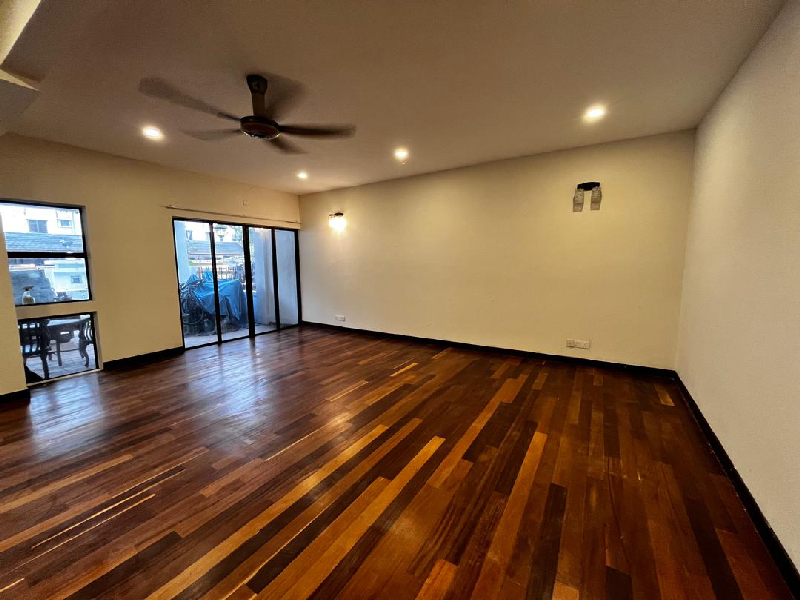2-Storey Intermediate HouseJalan Mutiara Tropicana, Mutiara Tropicana, - photo 4
