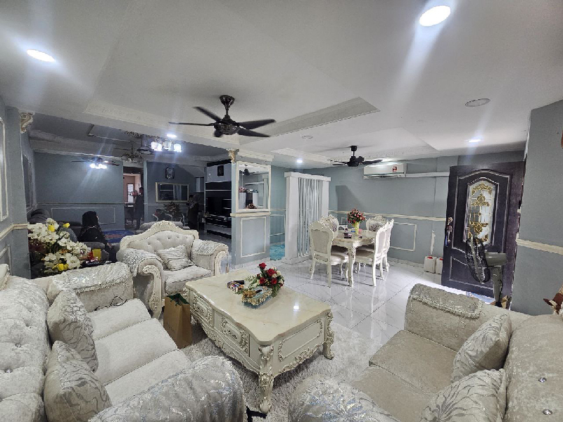 Double Storey Bandar Seri Putra Bangi - photo 4