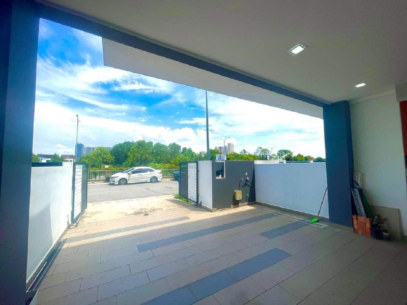 Cantik Teres 3 Tingkat Setia Alam - photo 2