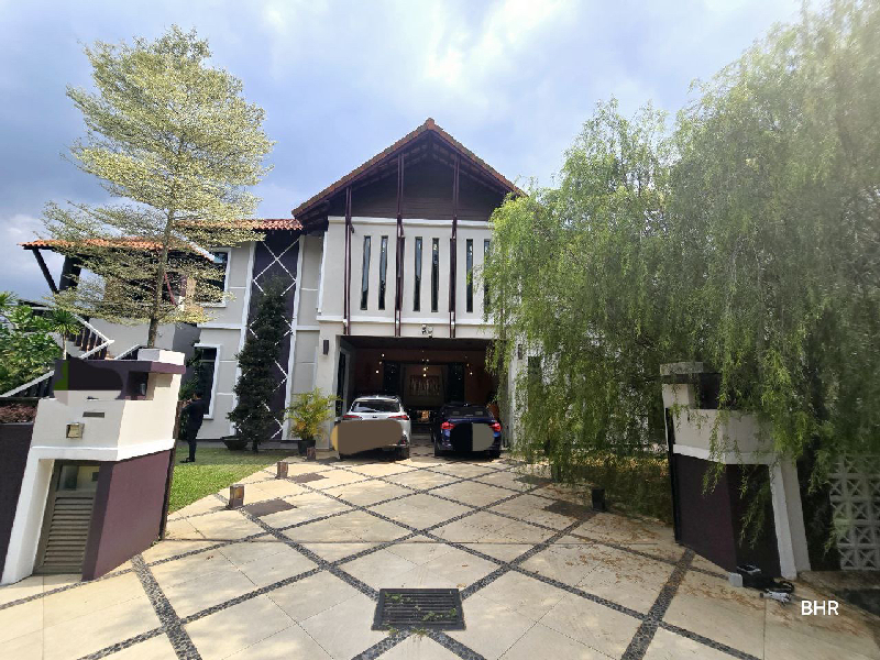 3 STOREY BUNGALOW HOUSE MONTEREZ GOLF COUNTRY CLUB SEKSYEN U9 SHAH ALAM - photo 2