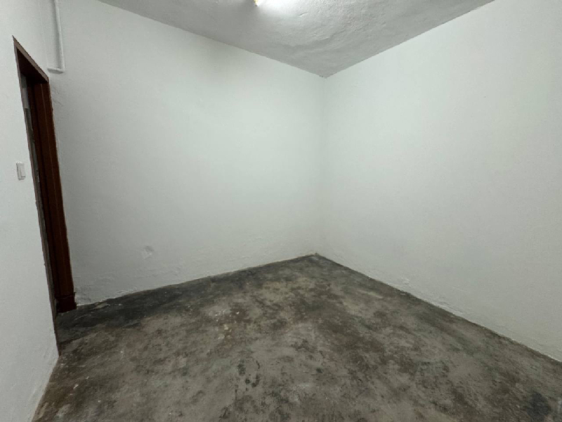 Double Storey Terrace Jalan Guli Seksyen 11 Shah Alam - photo 12