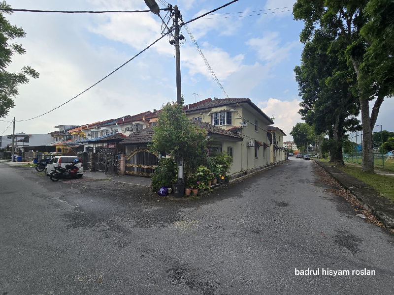 2 STOREY END LOT TERRACE HOUSE SEKSYEN U2 TTDI JAYA SHAH ALAM - photo 2