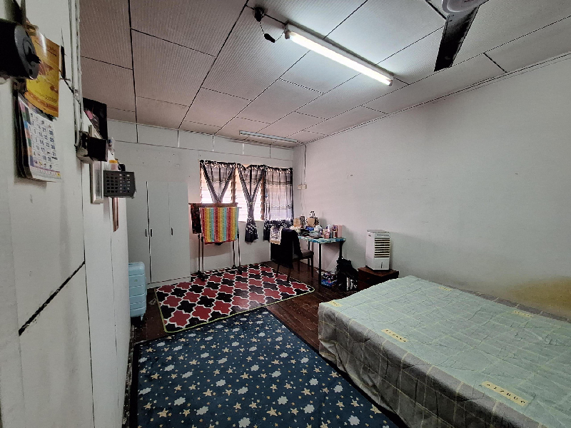 Double-storey terrace  - photo 13