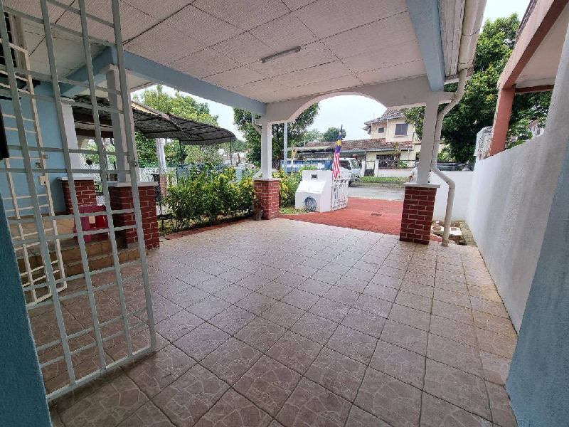2 Storey Terrace Jalan Plumbum Seksyen 7 Shah Alam - photo 4
