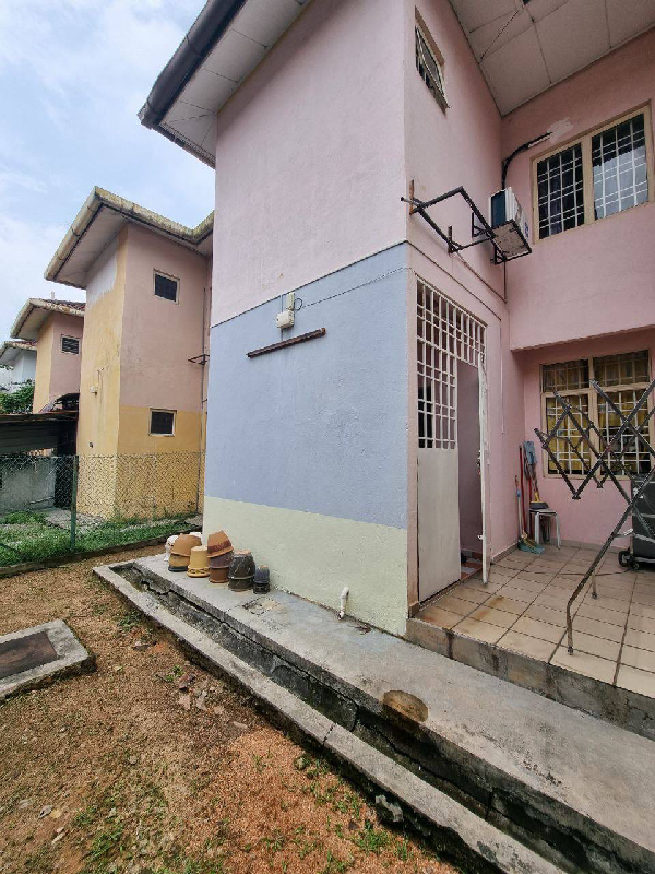 2 Storey Terrace Jalan Plumbum Seksyen 7 Shah Alam - photo 10
