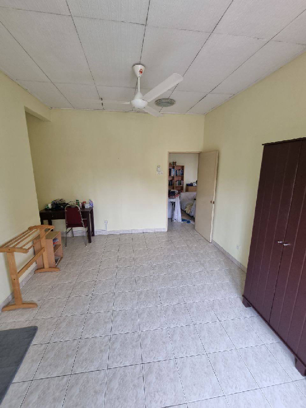 2 Storey Terrace Jalan Plumbum Seksyen 7 Shah Alam - photo 12