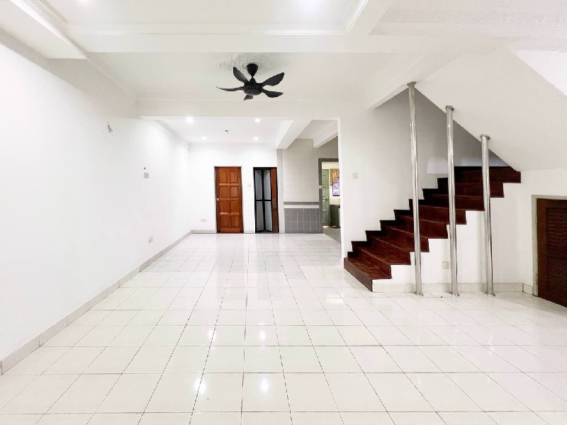 Renovated Double Storey Jalan Nova Subang Bestari - photo 4