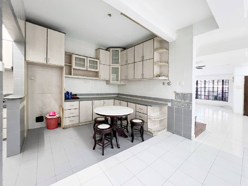 Renovated Double Storey Jalan Nova Subang Bestari - photo 12