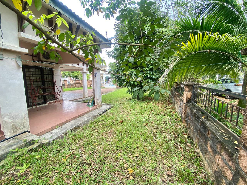 CORNER UNITDouble Storey  Terrace Bukit Jelutong, Jalan Kubah, U8 Shah Alam - photo 6