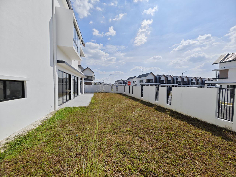 Corner Lot Double Storey AIORA Serenia City Kota Warisan Sepang - photo 4