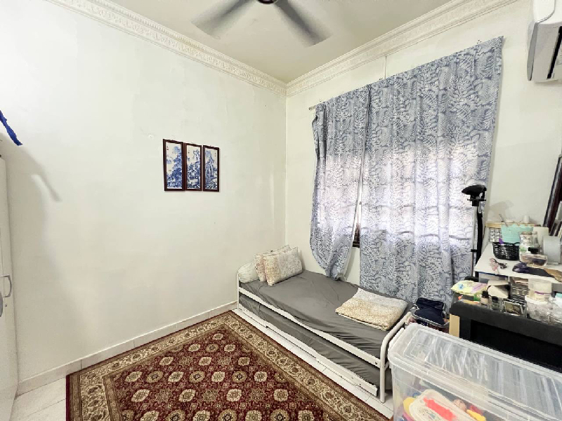 Bungalow Double Storey Laman Kemboja Kota serimas Nilai Negeri Sembilan - photo 6