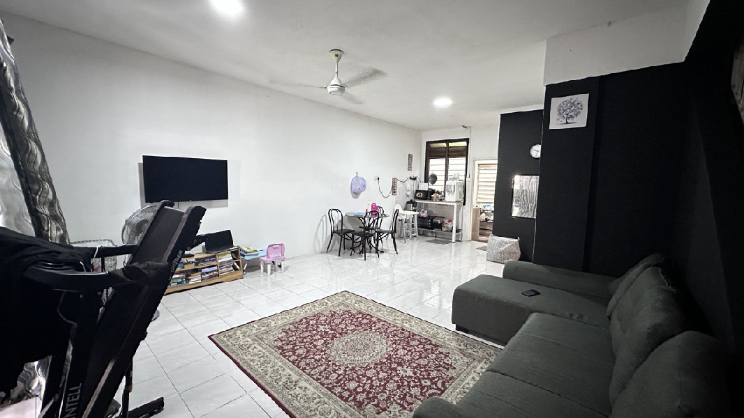 TERMURAHBASIC UNIT2-Storey Terrace House SP4, Bandar Saujana Putra - photo 2