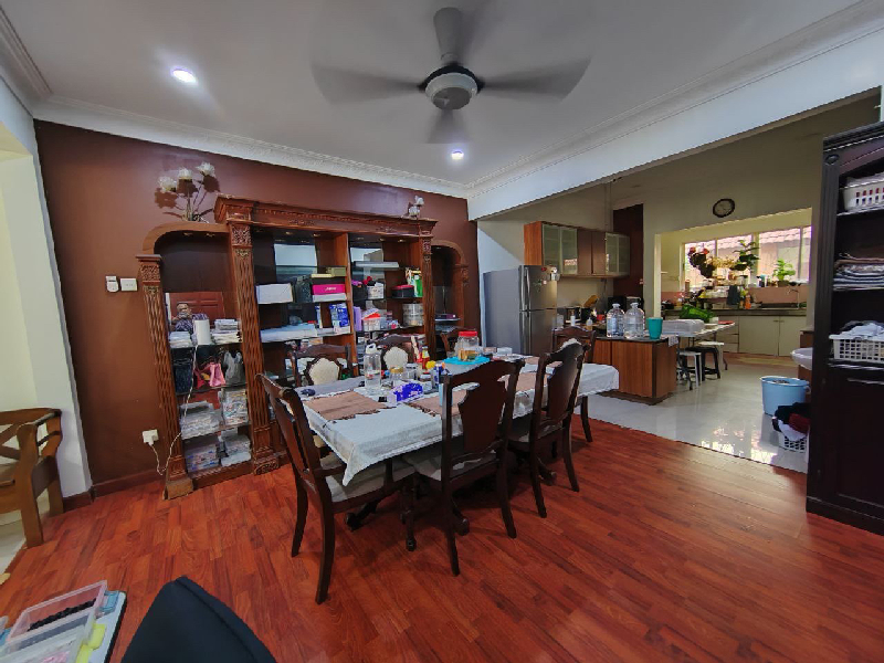 DOUBLE STOREY TERRACE JALAN UBIN, BUKIT JELUTONG, - photo 4