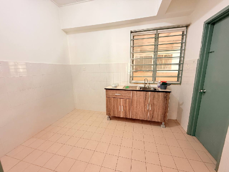 Sri Exora freehold apartment - photo 8