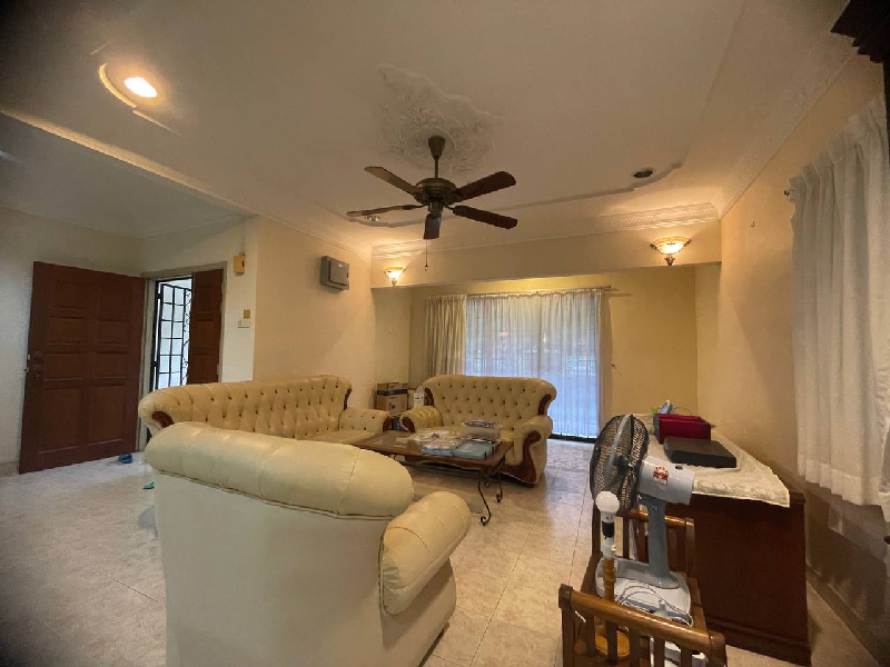[ Corner Lot ] 2 Storey Jalan Serambi @ U8 Bukit Jelutong Shah Alam - photo 8