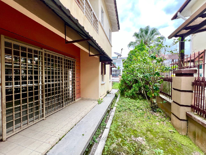 Double Storey SEMI-D Taman Prima Saujana Kajang - photo 3