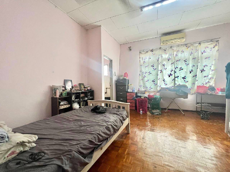 Double Storey, Taman Balakong Jaya Seri Kembangan - photo 9