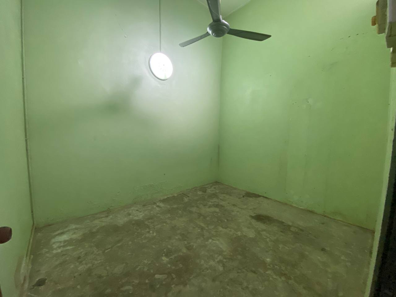 Rumah teres setingkat Taman Sri Padyan, Puchong KL - photo 4