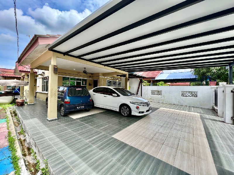 Renovated Semi D Taman Dataran Abadi Sepang - photo 2