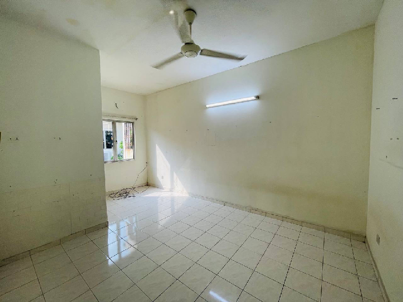 2 STOREY TERRACE HOUSE, JALAN KRISTAL, SEKSYEN 7, SHAH ALAM - photo 11