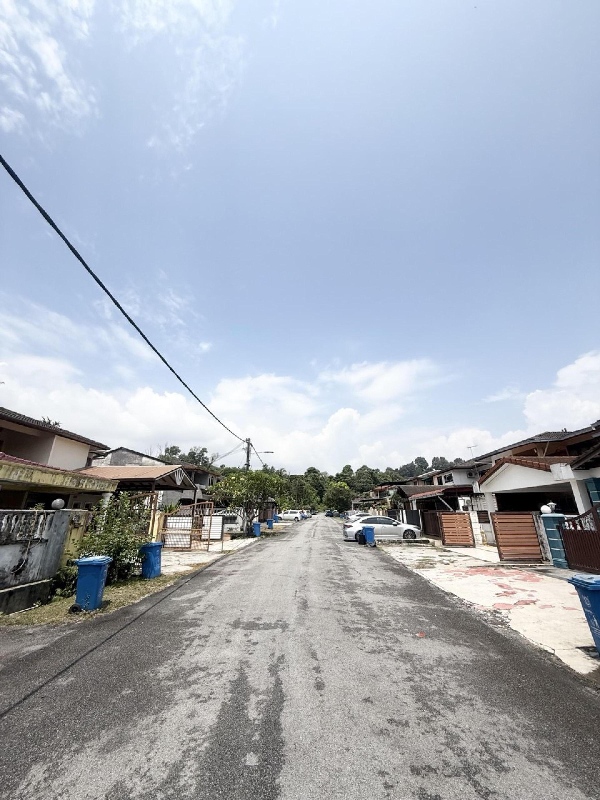 Teres 2 Tingkat Seksyen 6 Shah Alam - photo 3