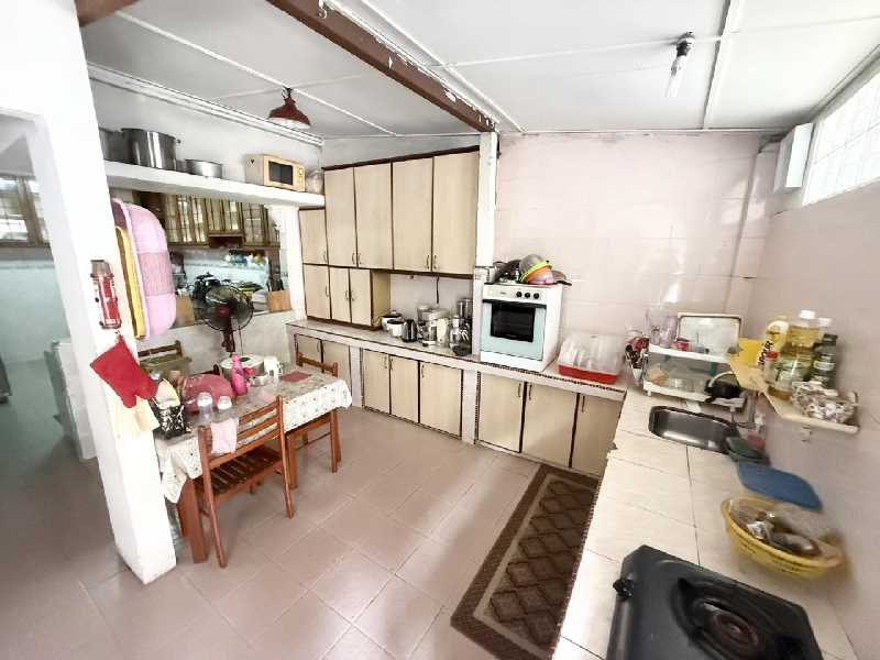 Teres 2 Tingkat Seksyen 6 Shah Alam - photo 13