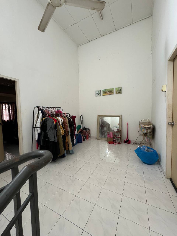 DOUBLE STOREY HOUSE @ TAMAN SUTERA, KAJANG  - photo 4