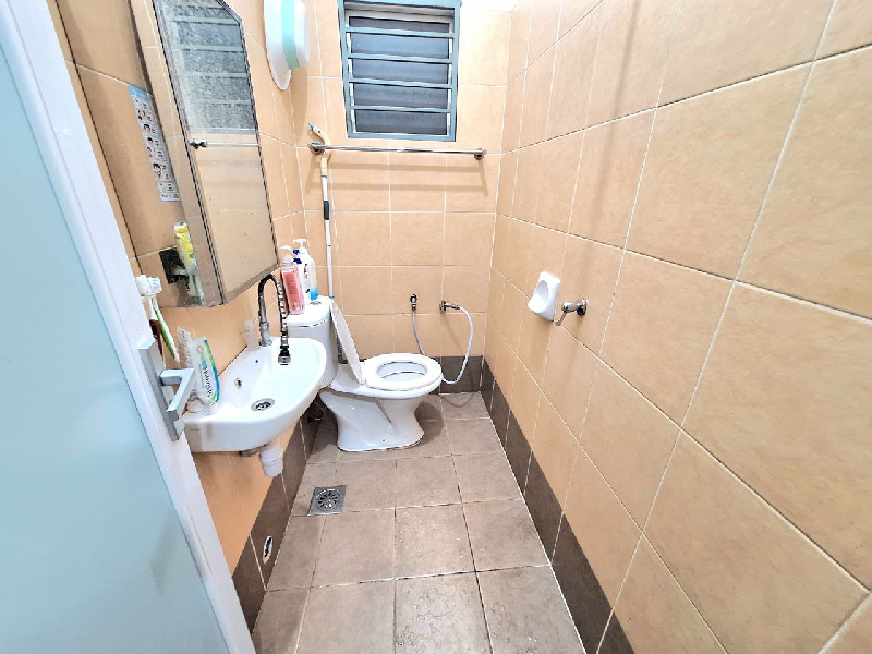 Single Storey End Lot Taman Mawar 1 Kampung Lombong Seksyen 29 Shah Alam - photo 13