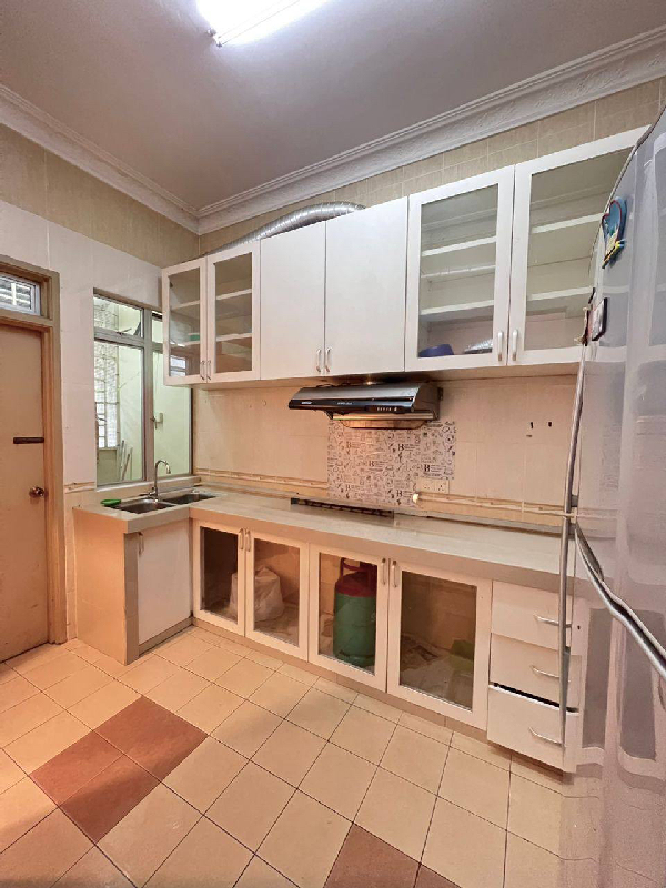 NON BUMI LOT DOUBLE STOREY TERRACE SEKSYEN 7 BANDAR BARU BANGI - photo 4