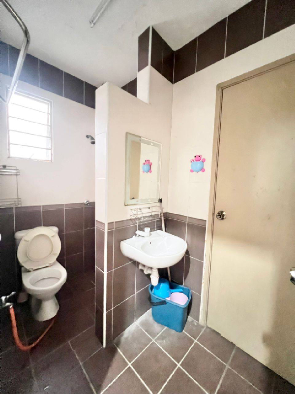 NON BUMI LOT DOUBLE STOREY TERRACE SEKSYEN 7 BANDAR BARU BANGI - photo 11