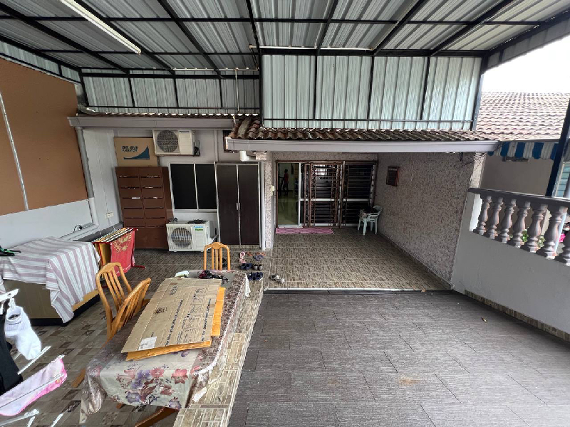 RENOVATED Single Storey Terrace House, Seksyen 2, Shah Alam - photo 12