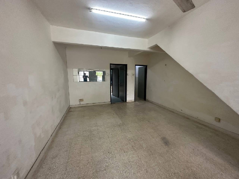 MURAH & BELOW MARKET VALUEFOR SALE Double Storey TAMAN PERMATA Kuala Lumpu - photo 4
