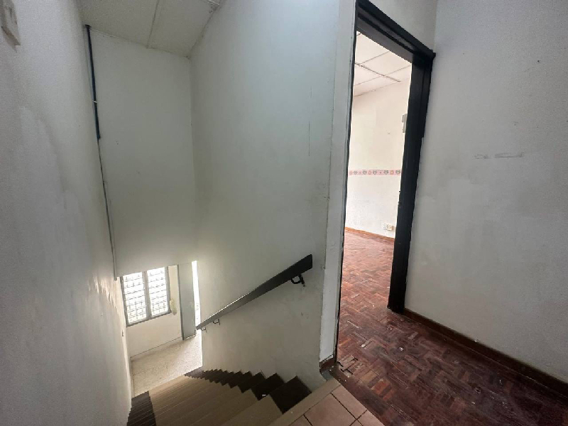 MURAH & BELOW MARKET VALUEFOR SALE Double Storey TAMAN PERMATA Kuala Lumpu - photo 10
