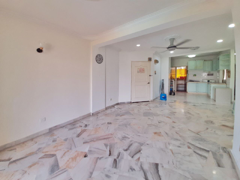 RENOVATED SRI KINABALU CONDOMINIUM - photo 2