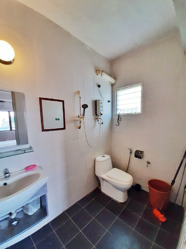 RENOVATED SRI KINABALU CONDOMINIUM - photo 10