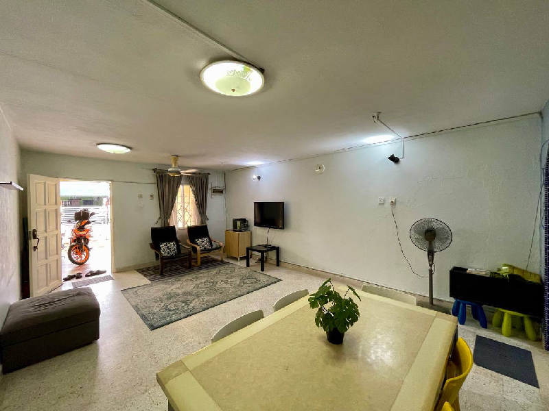 Fully Extended Double Storey Seksyen 18Jalan Daun Payung - photo 2