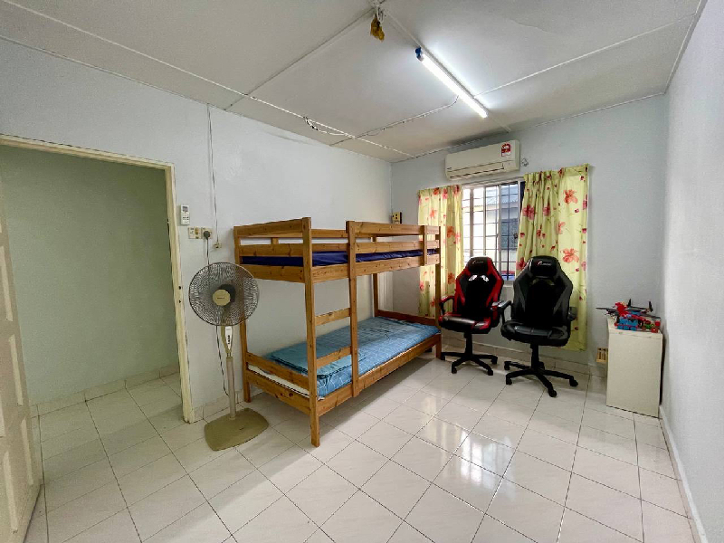 Fully Extended Double Storey Seksyen 18Jalan Daun Payung - photo 12