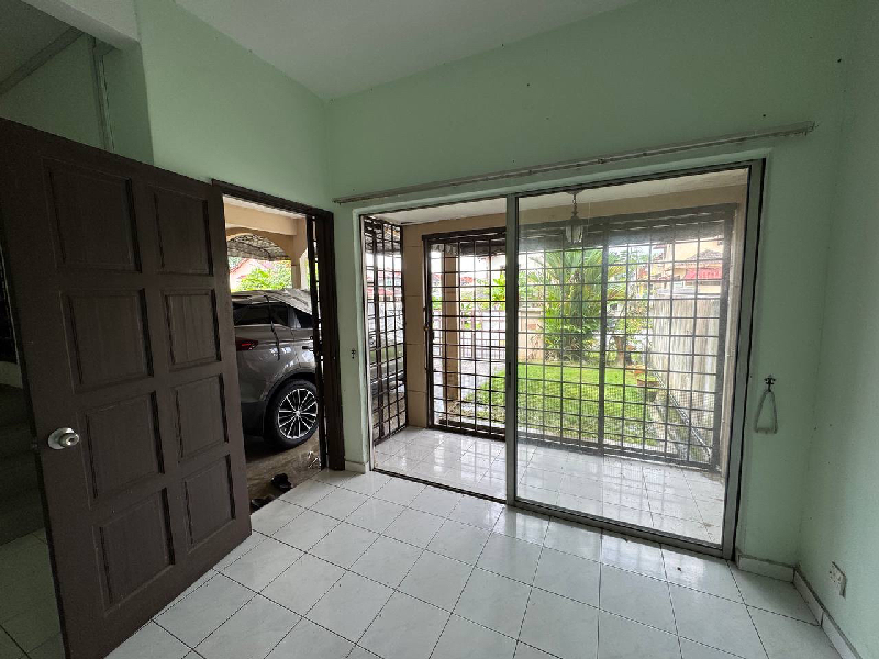 Double Storey Terrace USJ 3 Facing Open - photo 7