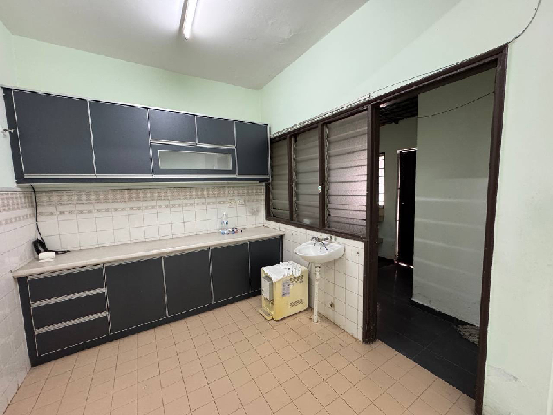 Double Storey Terrace USJ 3 Facing Open - photo 12